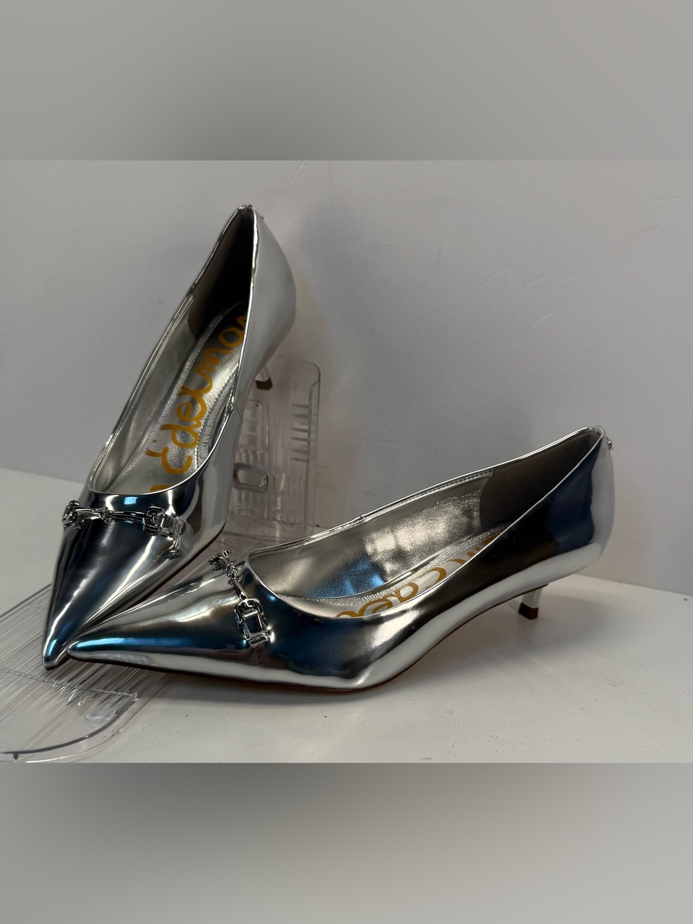 NWOB Sam Edelman Kaya 2 Silver metallic Pointed-Toe Low Kitten Heel Pumps 6.5